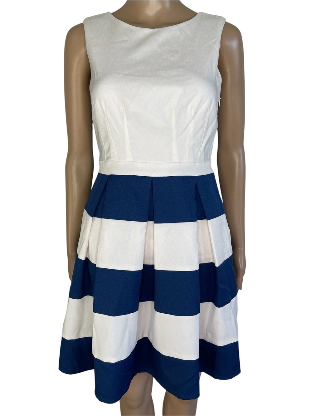 Forever 21 Striped Navy and White Fit-and-Flare Pleated Mini Summer Dress